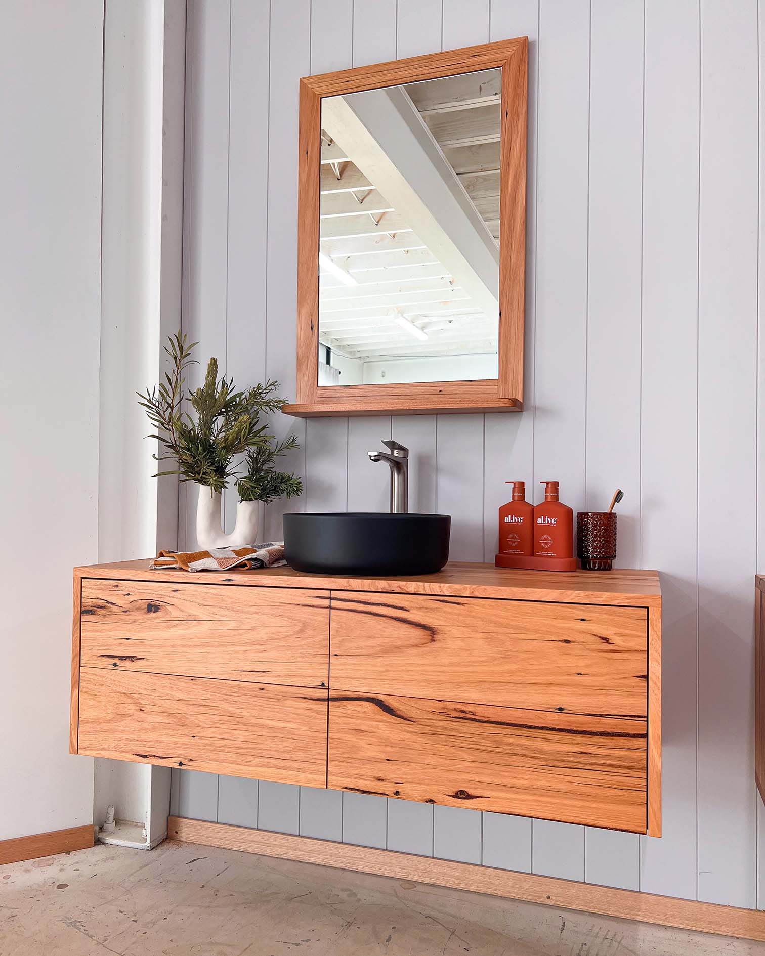 Get the Perfect Wall Hung Vanity for Your Bathroom in 2023