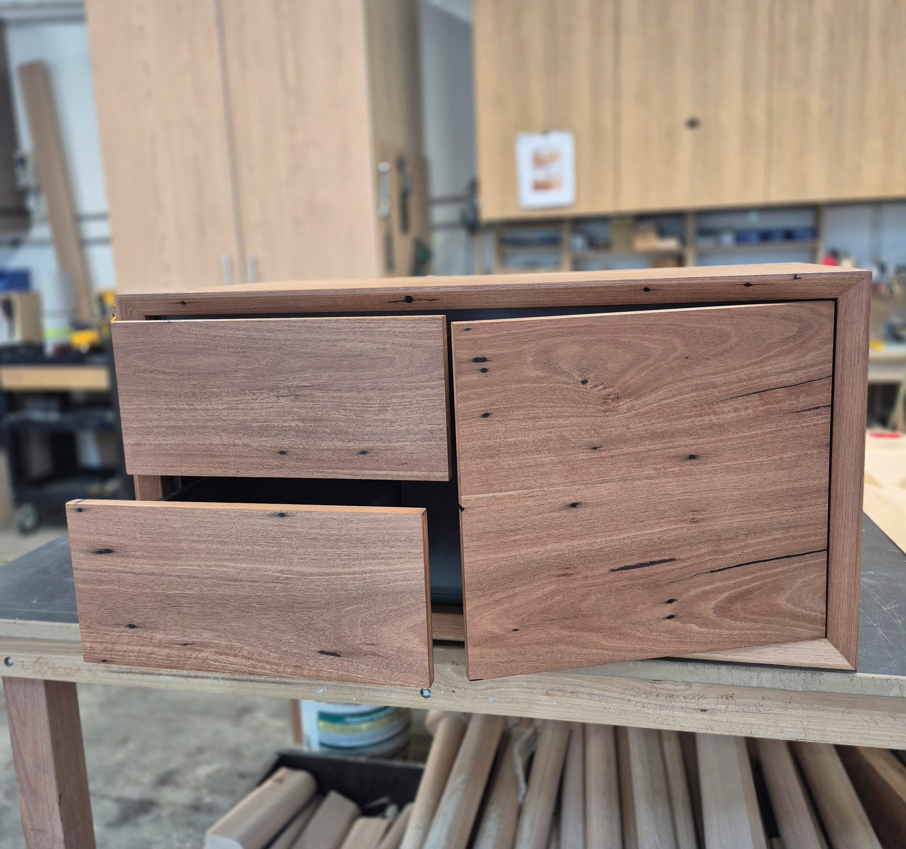 IN STOCK - Mansfield Vanity - 900mm - Recycled Messmate - 2x Drawers + 1 Door