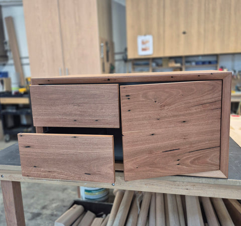 IN STOCK - Mansfield Vanity - 900mm - Recycled Messmate - 2x Drawers + 1 Door