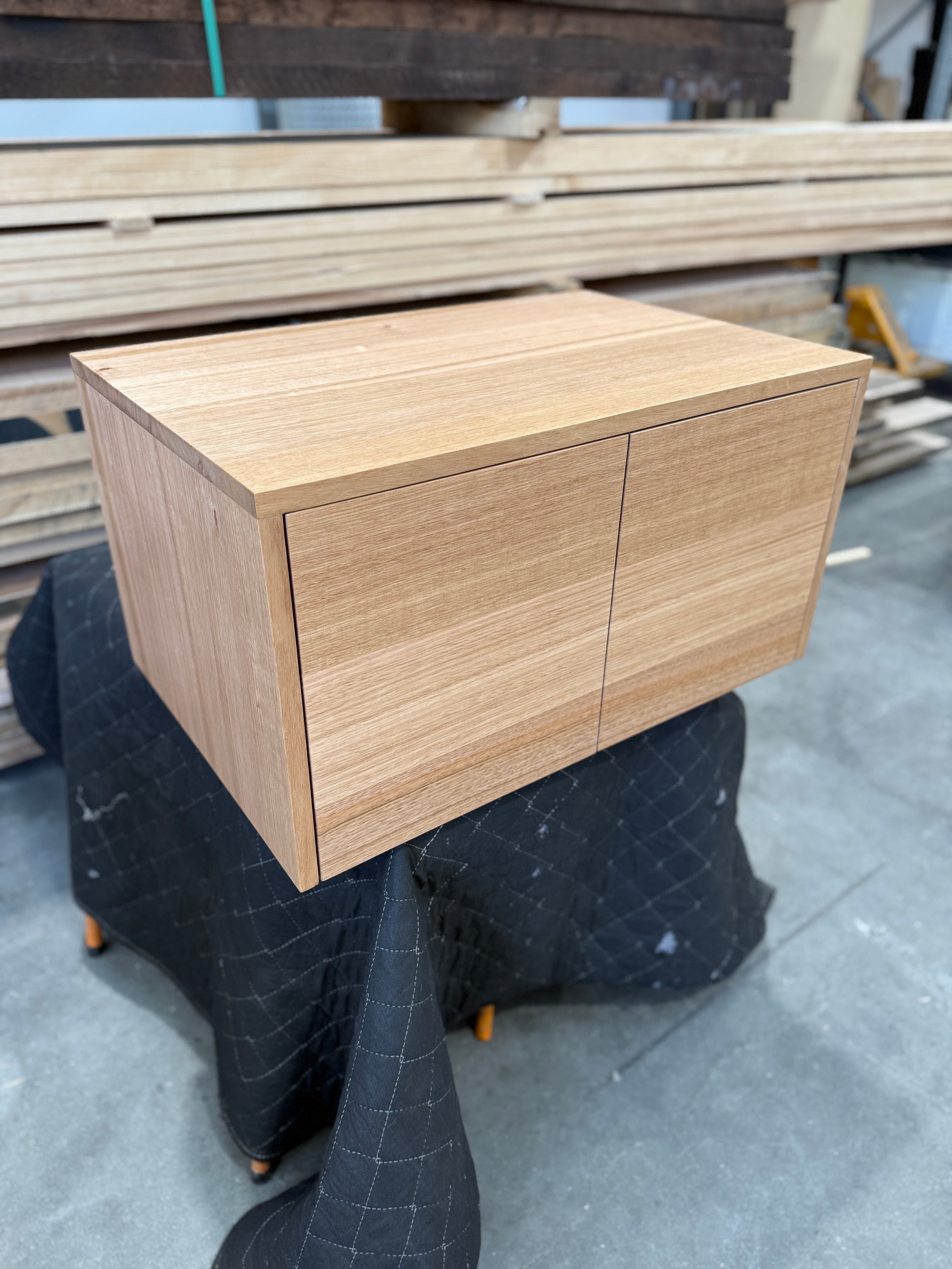 IN STOCK - Yarra Vanity - 600mm - Tas Oak - 2x Door