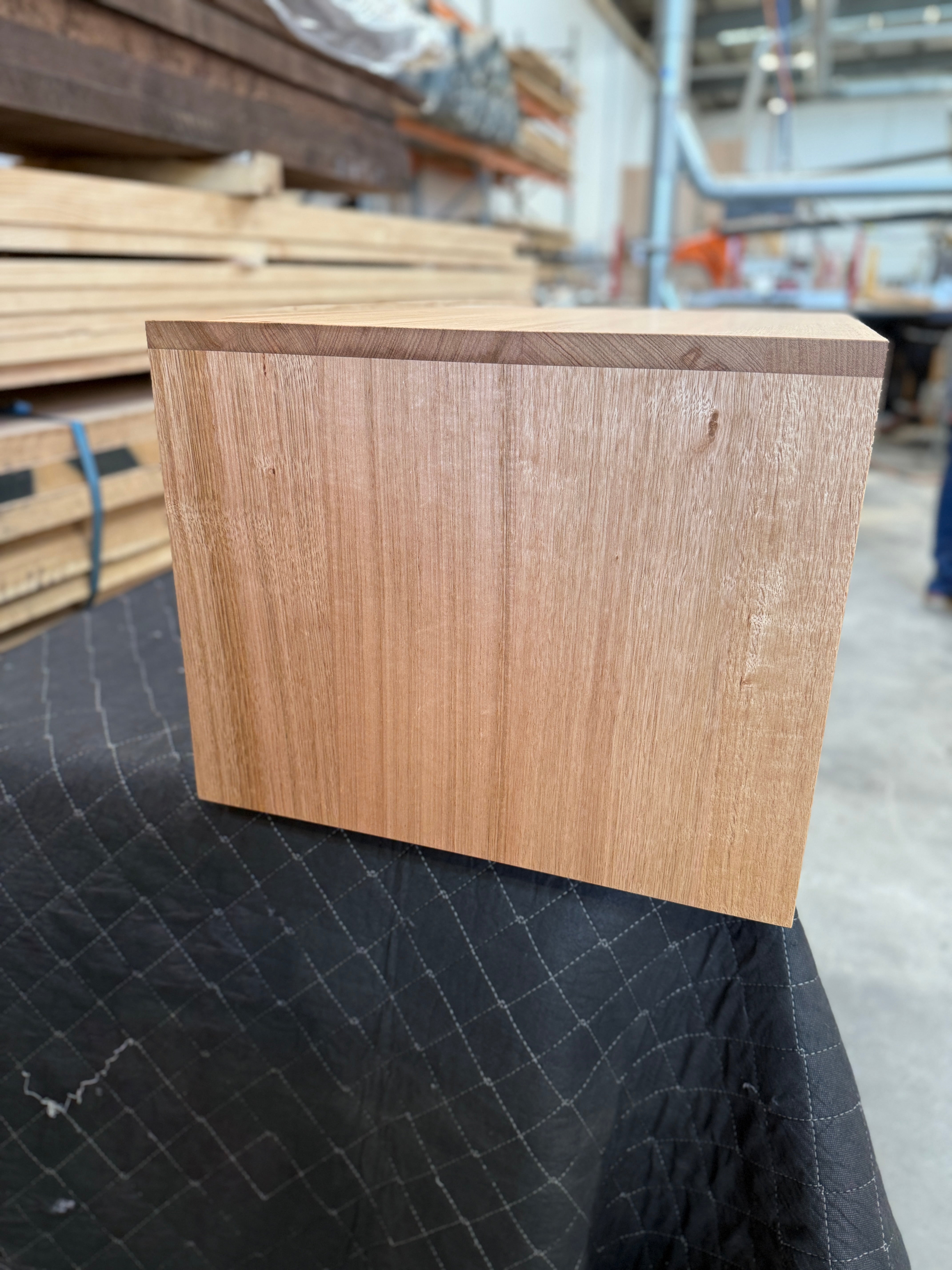 IN STOCK - Yarra Vanity - 600mm - Tas Oak - 2x Door